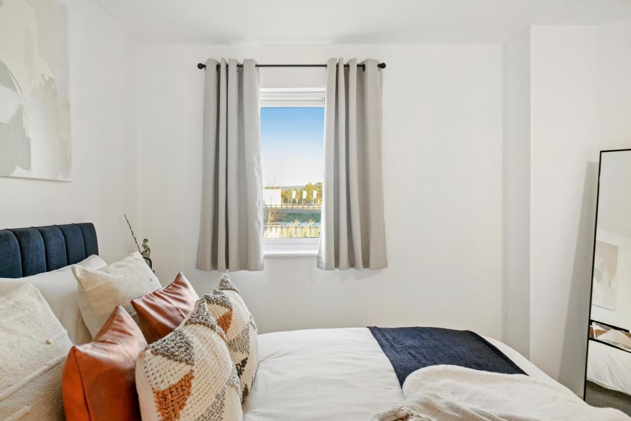 Luxury Apartment At Holt House Milton Keynes Exterior photo